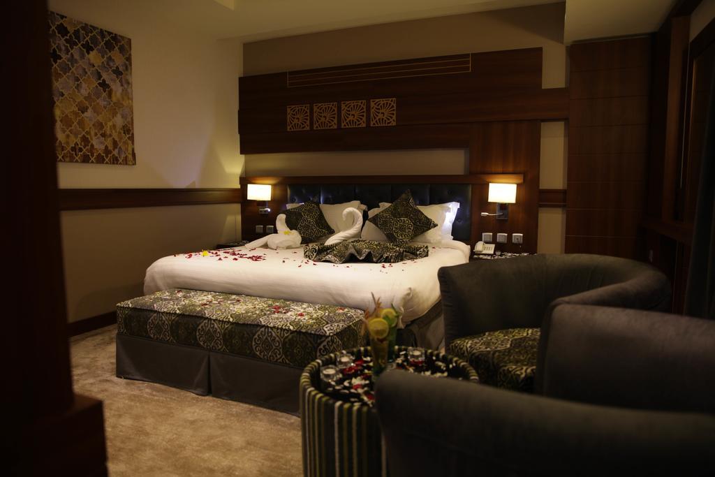 Dalin Hotel