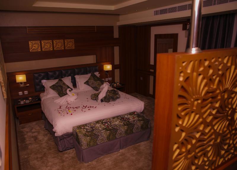 Dalin Hotel