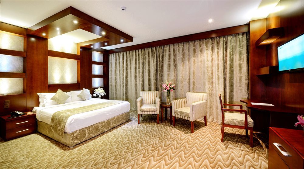 Dalin Hotel